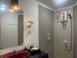 Best Central Point Hotel