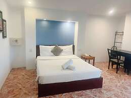 Best Central Point Hotel