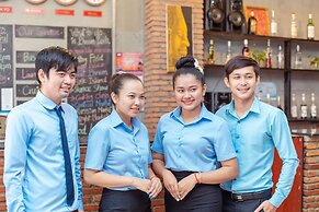 Best Central Point Hotel