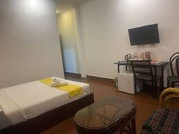 Best Central Point Hotel