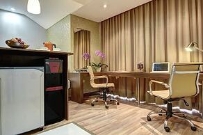 Sampit Residence Managed by FLAT06