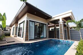 Aonang Oscar Pool Villas