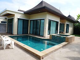 Aonang Oscar Pool Villas
