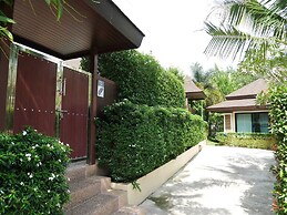 Aonang Oscar Pool Villas