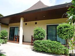 Aonang Oscar Pool Villas