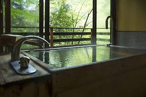 Yamanaka Onsen Ohanami Kyubei