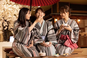 Yamanaka Onsen Ohanami Kyubei