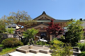 Yamanaka Onsen Ohanami Kyubei