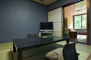 Yamanaka Onsen Ohanami Kyubei