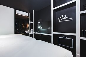 Blu Monkey Hub and Hotel Phuket