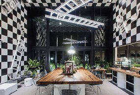 Blu Monkey Hub and Hotel Phuket