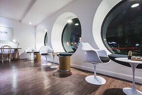 Blu Monkey Hub and Hotel Phuket