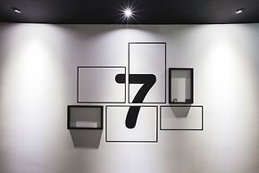 Blu Monkey Hub and Hotel Phuket