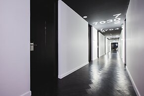 Blu Monkey Hub and Hotel Phuket