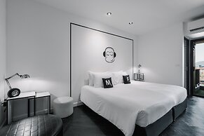 Blu Monkey Hub and Hotel Phuket