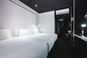 Blu Monkey Hub and Hotel Phuket