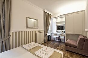 Magenta Collection Sant'Anna