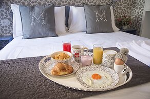 Magenta Collection Sant'Anna