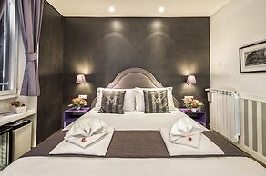 Magenta Collection Sant'Anna