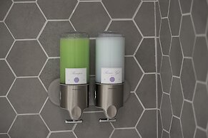 Magenta Collection Sant'Anna