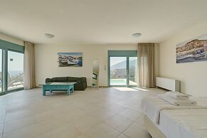 Ouzo Panoramic Houses 1, with private pool