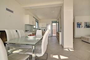 Ouzo Panoramic Houses 1, with private pool