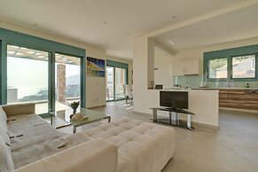 Ouzo Panoramic Houses 1, with private pool