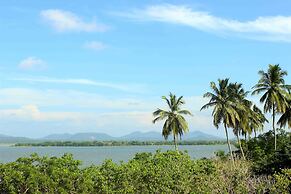 Thaulle Pure Ayurveda Resort - Yala