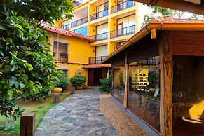 Thaulle Pure Ayurveda Resort - Yala
