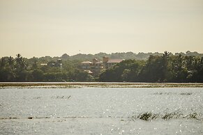 Thaulle Pure Ayurveda Resort - Yala