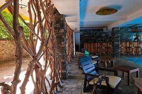 Thaulle Pure Ayurveda Resort - Yala