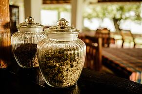 Thaulle Pure Ayurveda Resort - Yala