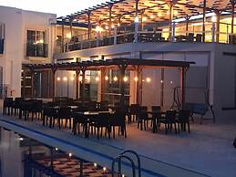 Serpina Hotel - Adults Only