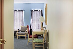 OYO Historic Cameron Hotel Brownsville I-69E