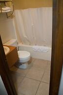 Tazewell Motor Lodge