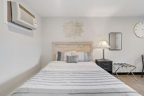 Pine View Inn