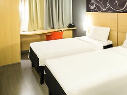 ibis Catanduva