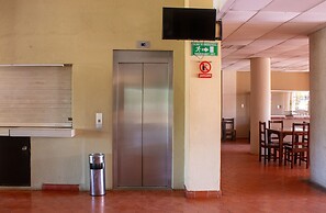 Hotel Las Jacarandas