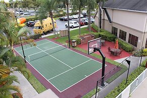 Doral Inn & Suites Miami Airport West