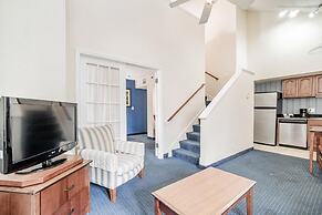 Doral Suites