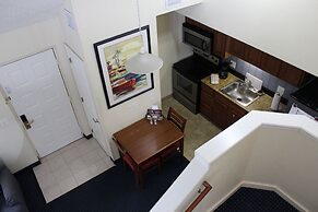 Doral Inn & Suites Miami Airport West