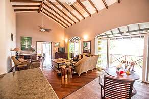 Popa Paradise Beach Resort