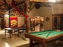 Popa Paradise Beach Resort