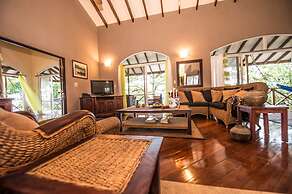 Popa Paradise Beach Resort