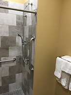 La Bonita Inn & Suites