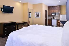 La Bonita Inn & Suites