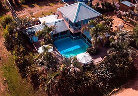 Aloe Village Aparthotel