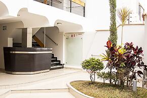 Awanka Hotel