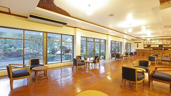 Amazing Kengtong Resort