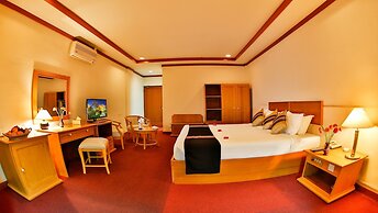 Amazing Kengtong Resort